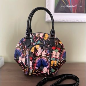 SALE! Svetlana Bravo of Beverly Hills Handbag